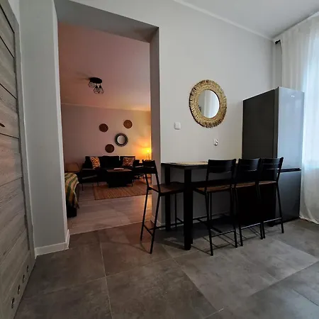 Sleepway Apartment- Strzalowa Apartamento