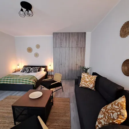 Apartamento Sleepway Apartment- Strzalowa