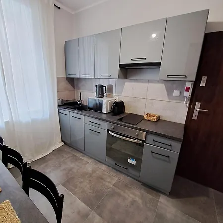 Sleepway Apartment- Strzalowa * Poznan